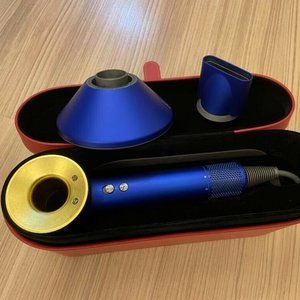 Dyson Supersonic Hair Dryer Gold Leaf 23.75 karat